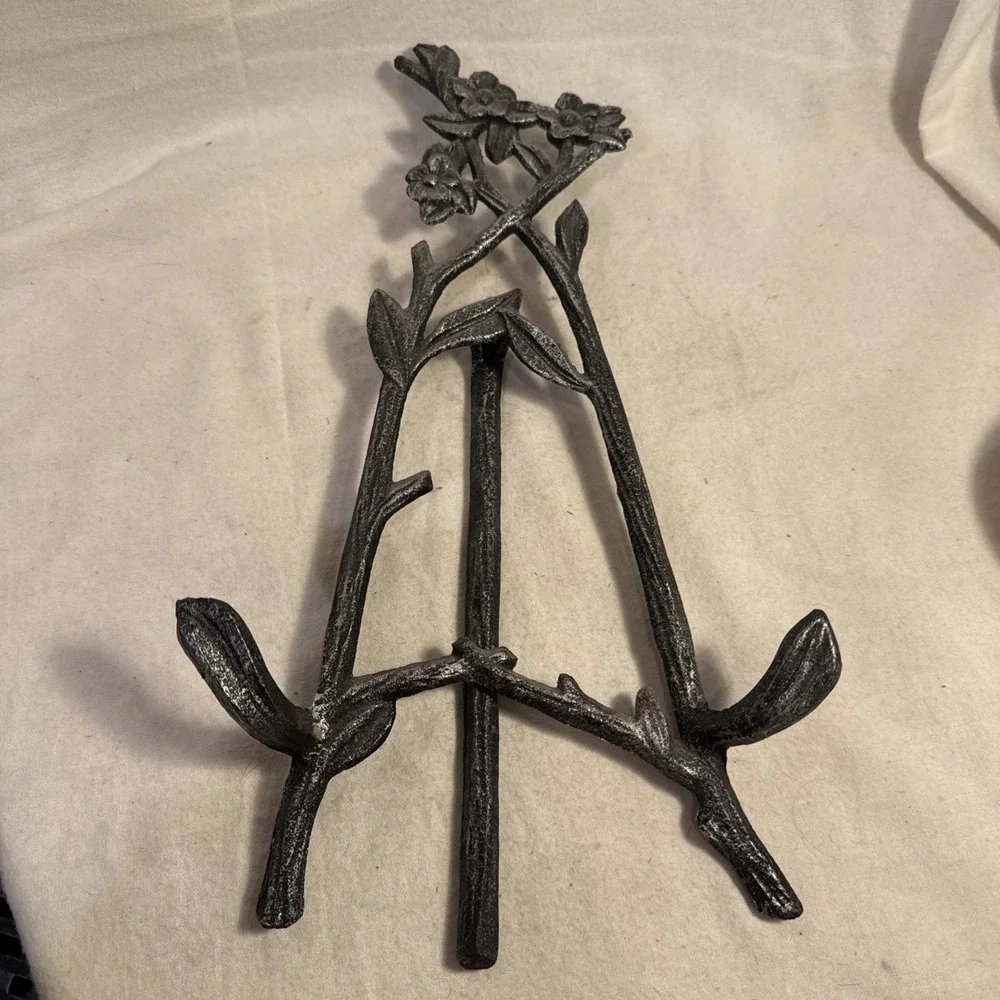 Flower & Branch Cast Iron Kitchen Cookbook, Art Frame, Photo Frame Display Stand
